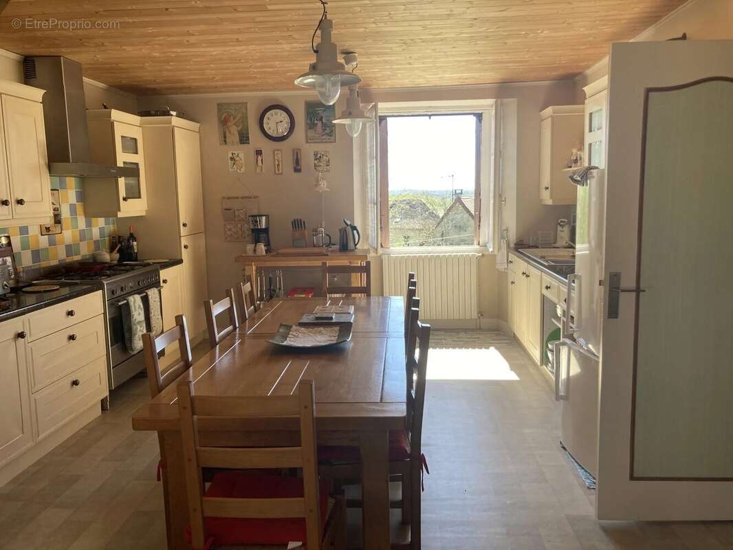 Charmante propriété de village prête à être emménagée - photo 4