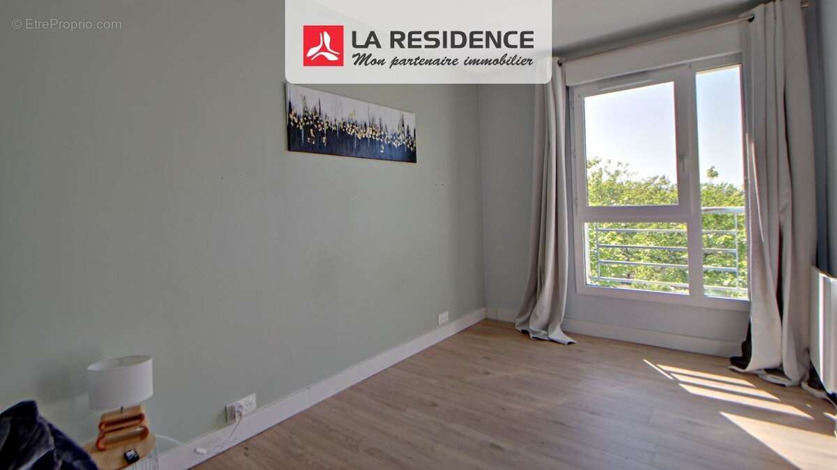 Appartement à PLAISIR