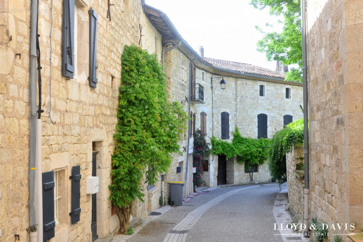 Maison à CESTAYROLS