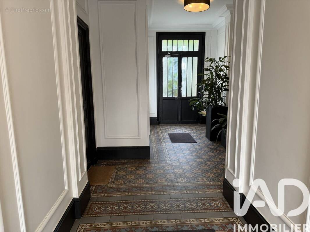 Photo 1 - Appartement à PARIS-14E