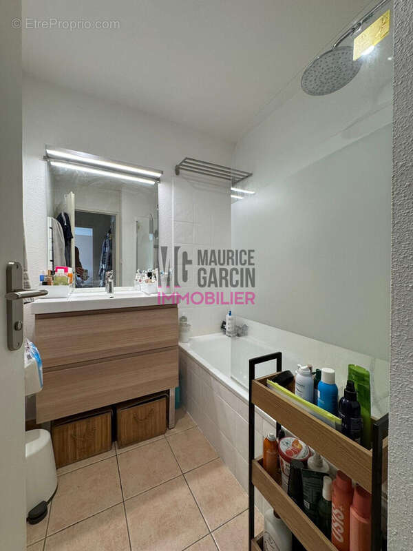 Appartement à L&#039;ISLE-SUR-LA-SORGUE