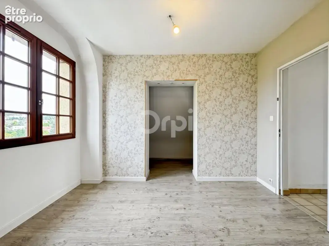 Maison familiale avec vue dégagée – Quartier recherché - photo 13