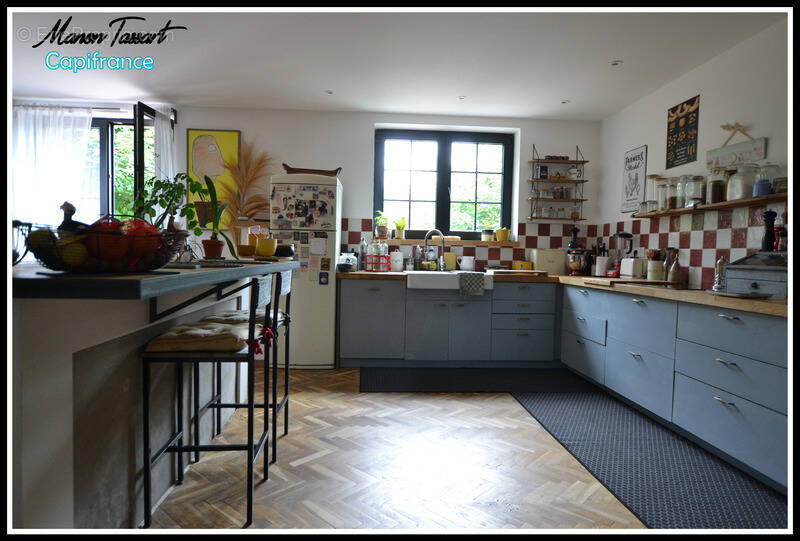 Maison semi individuelle de 220m² à Château l'Abbaye - photo 3
