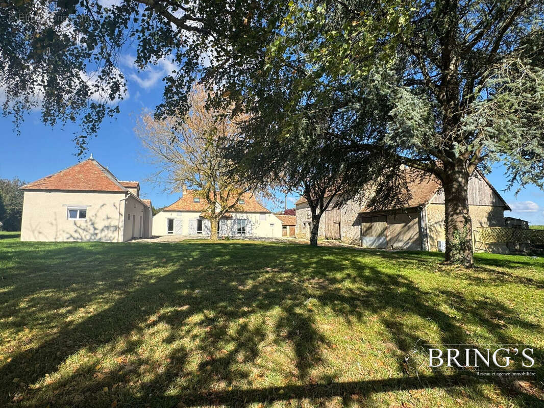 Maison à MAROLLES-LES-BRAULTS