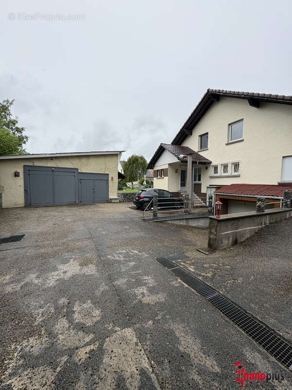 Maison Familiale - 180 m2 - photo 11