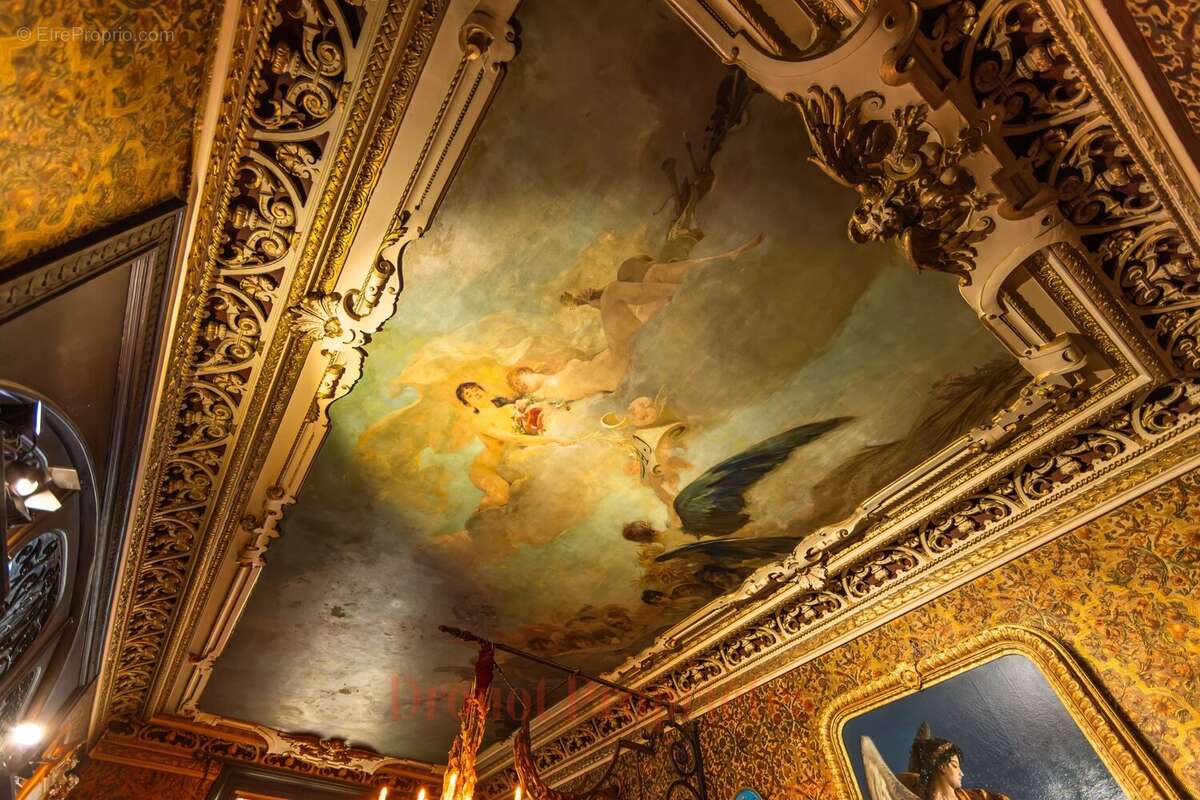Appartement à PARIS-9E