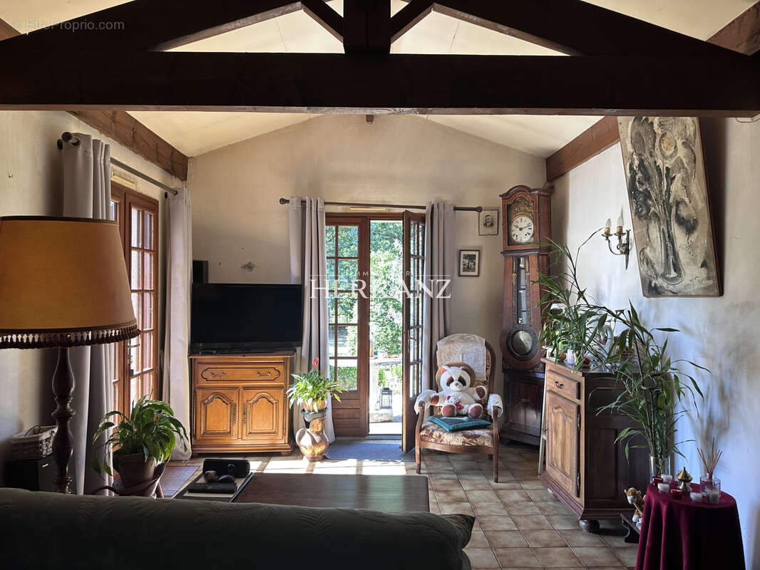 Maison à MONTCARET