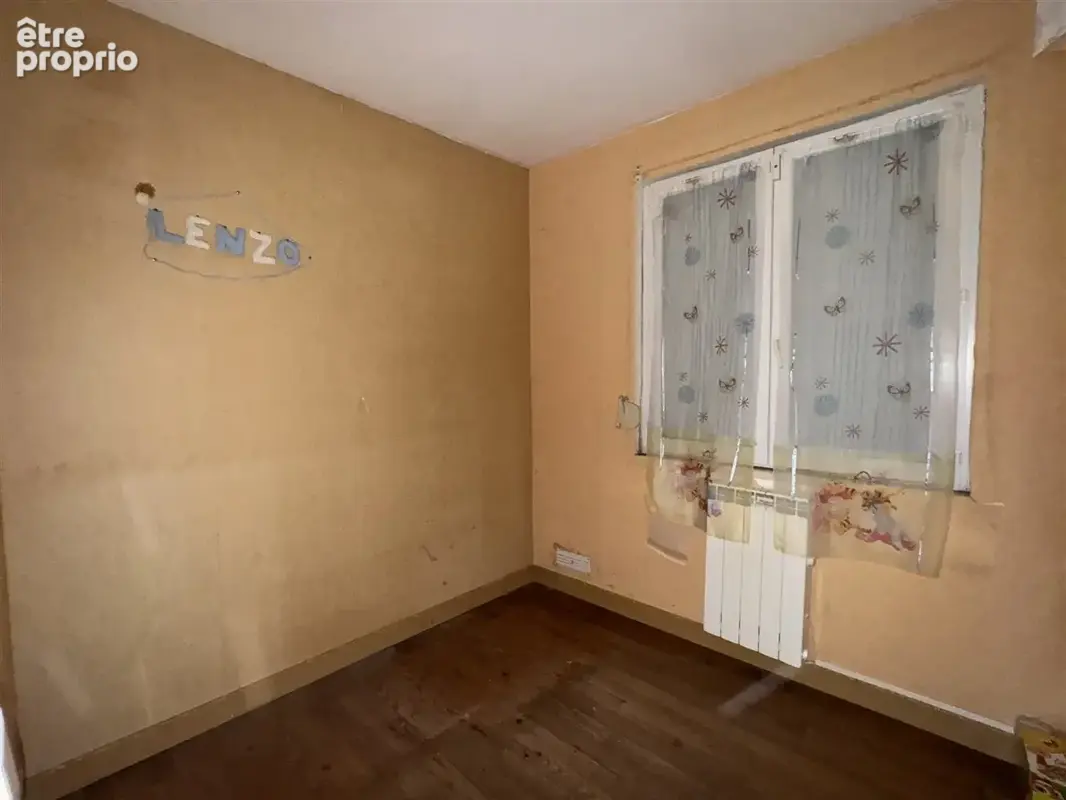 Venez découvrir chez CAZIN IMMOBILIER ce pavillon à vendre. Cette construction de qualité vous offre une entré - photo 8