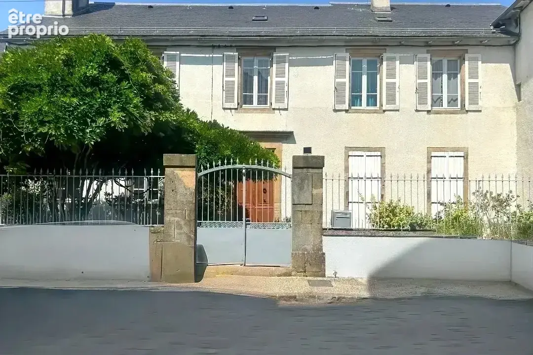 Demeure Historique du XIVe , Potentiel Accueil  ou vaste maison familiale Vallées du Viaur et du Tarn - photo 1