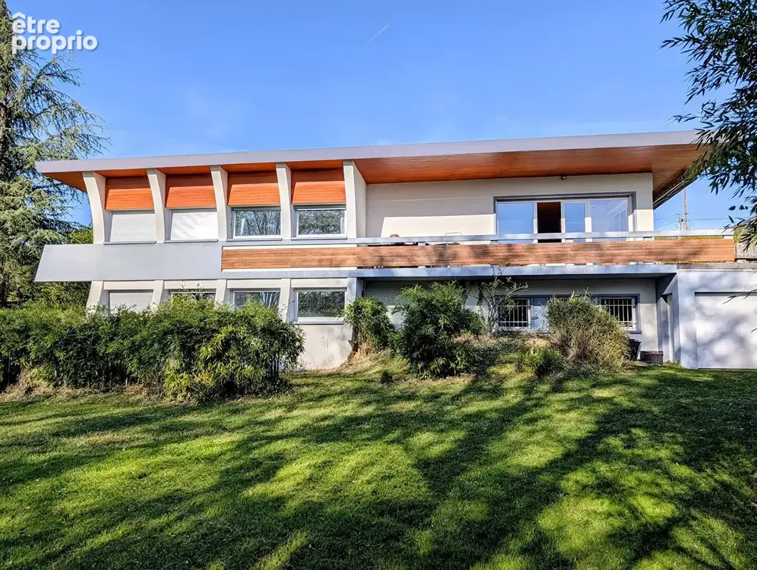 Maison d'architecte avec vue sur le lac à Pugny-Chatenod - photo 4