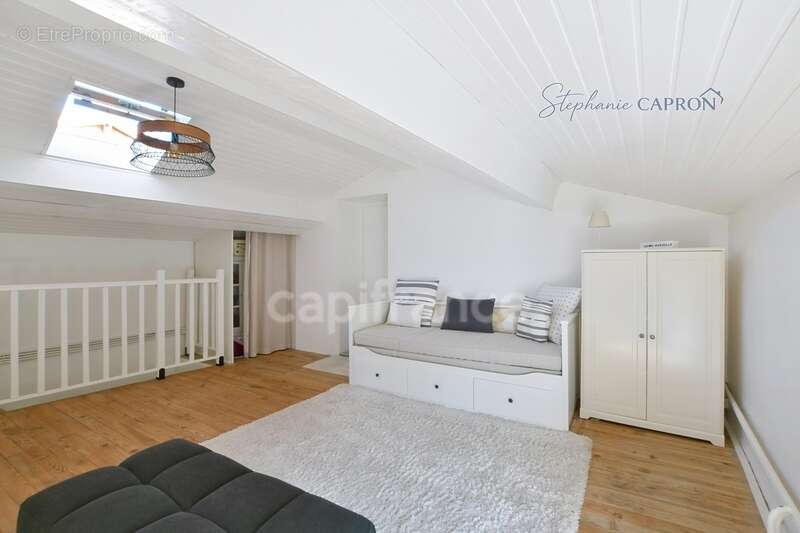 Maison Familiale de 141 m² à Tignieu-Jameyzieu - A découvrir sans attendre ! - photo 14