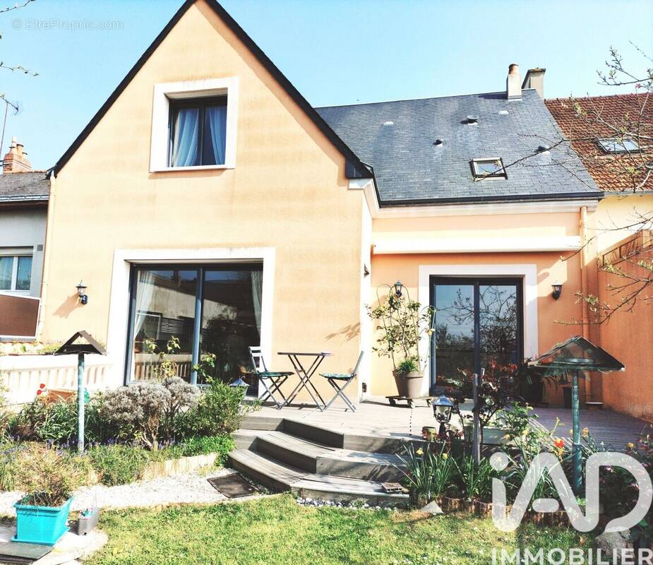 Photo 1 - Maison à LE MANS