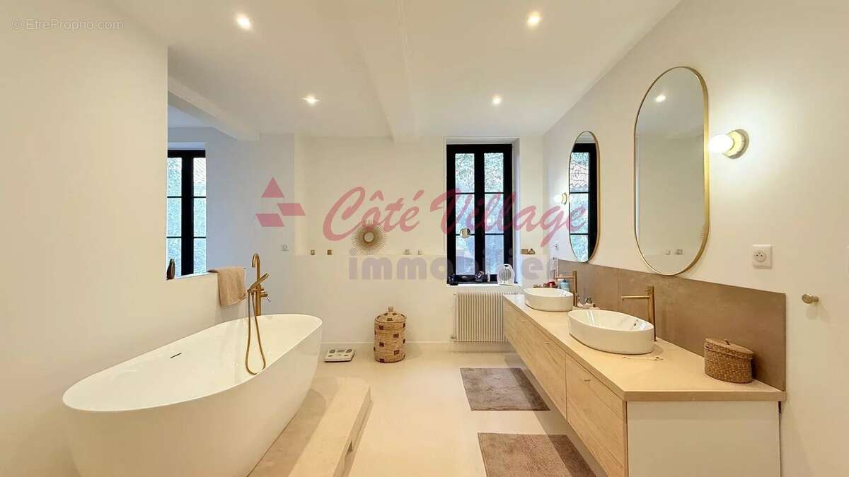 Appartement à SALLES-D'AUDE