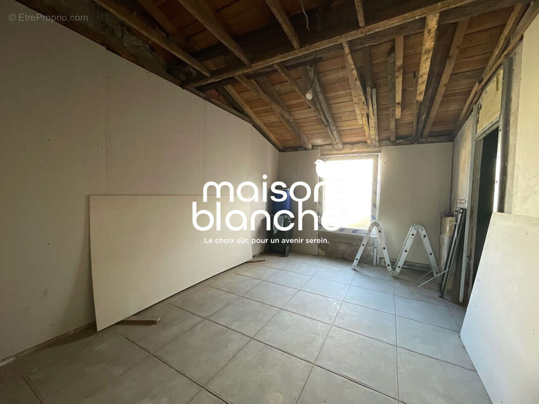 Appartement à CASTILLON-LA-BATAILLE