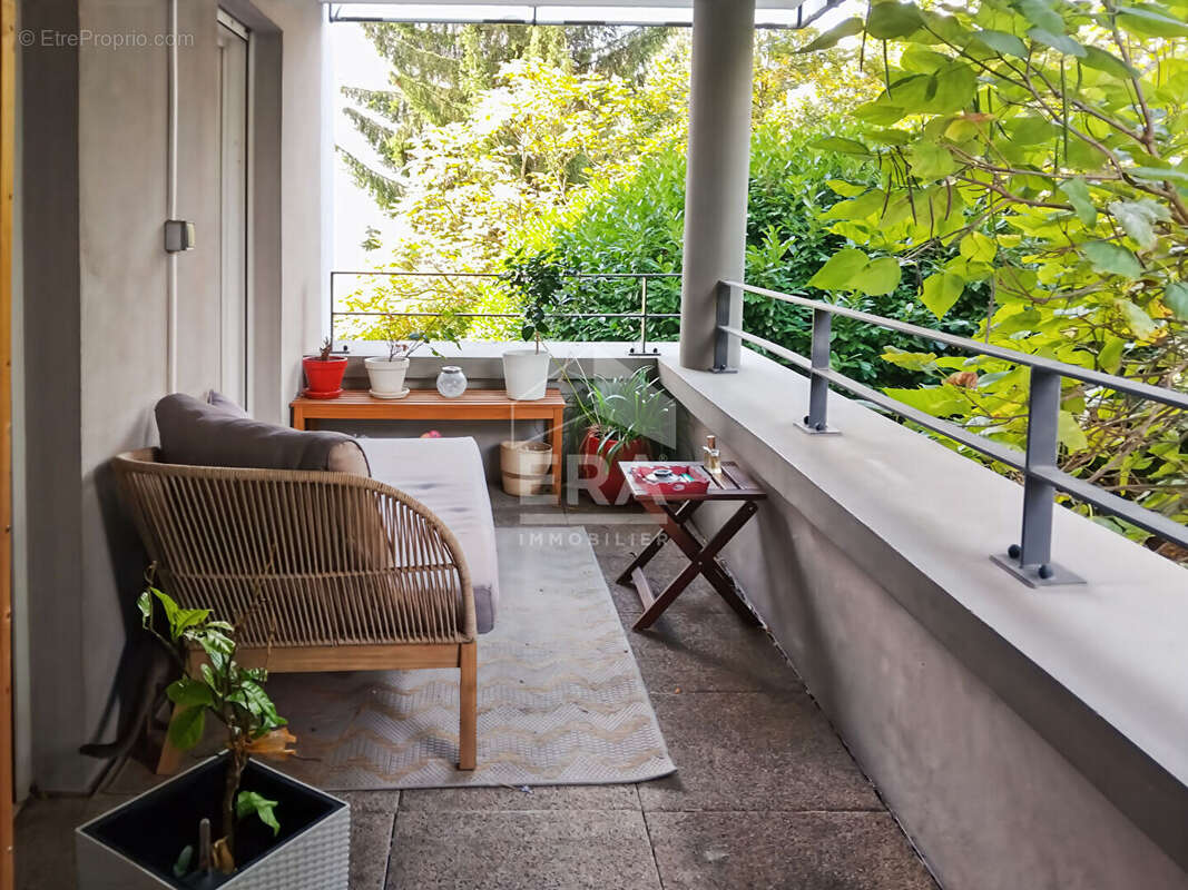 Appartement à TASSIN-LA-DEMI-LUNE