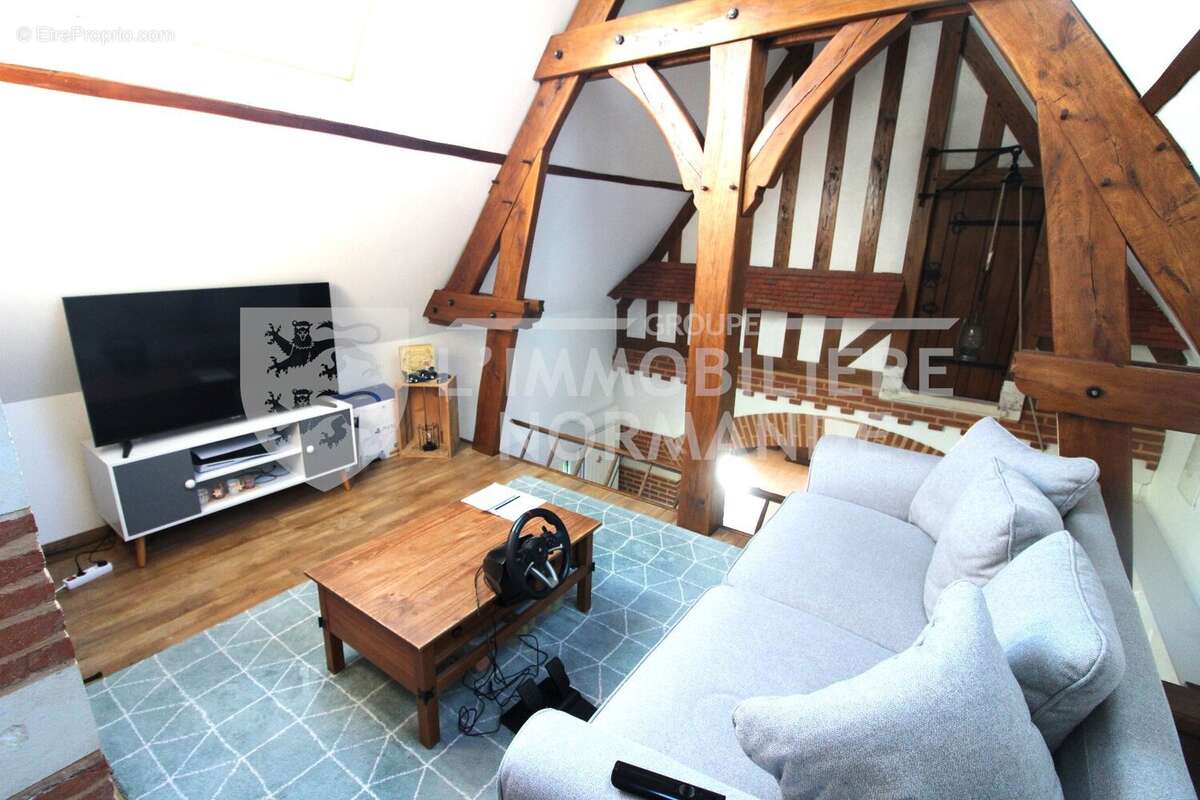 Maison à HEUDEBOUVILLE