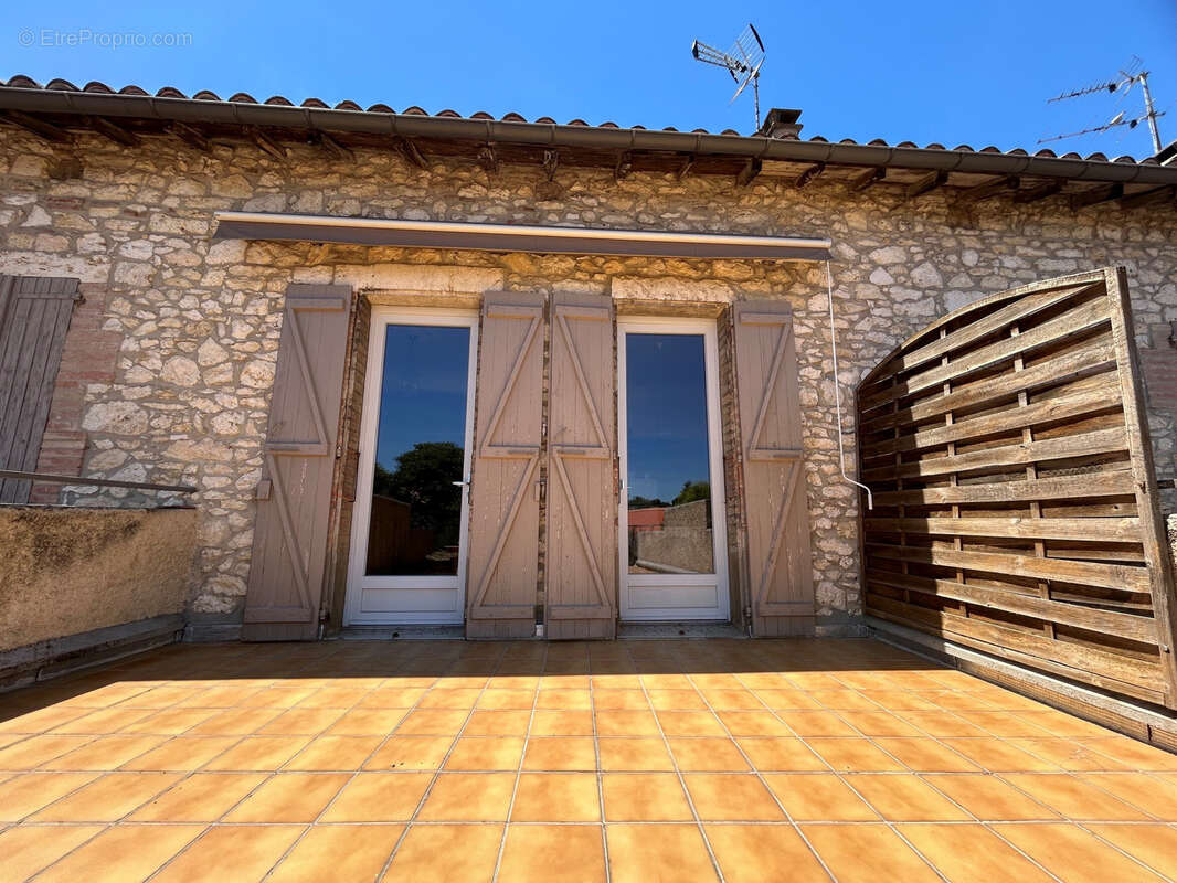 Maison à MAUVEZIN