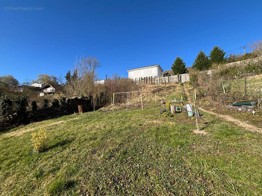 Maison à BERG-SUR-MOSELLE