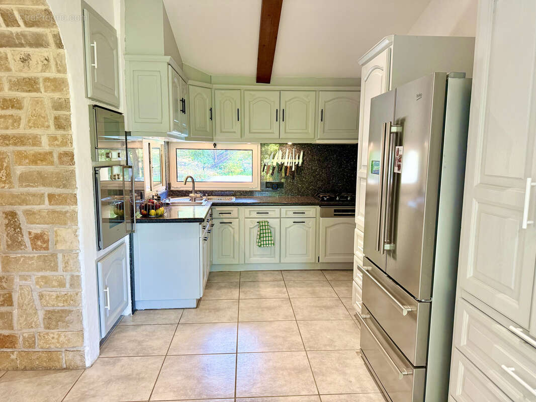 Maison à VAILHAUQUES