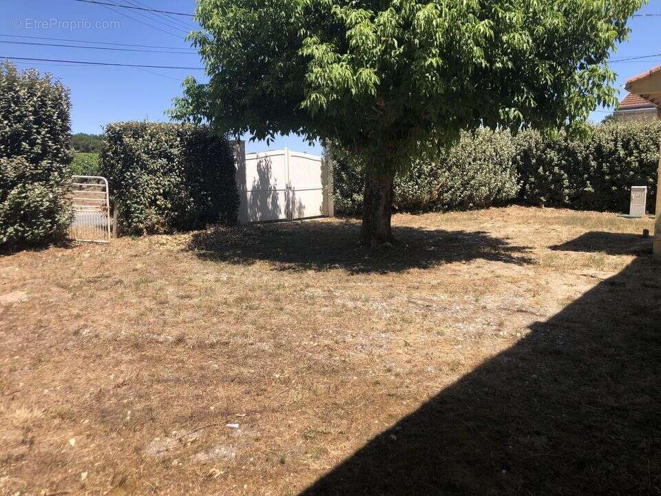 Maison 73 m² à Saint-Laurent-Medoc  - photo 8