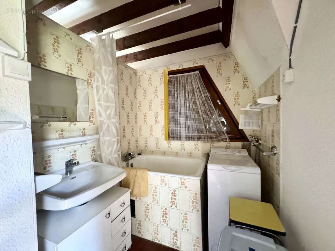 Chalet 4 faces sur environ 1200 m² de terrain - photo 16