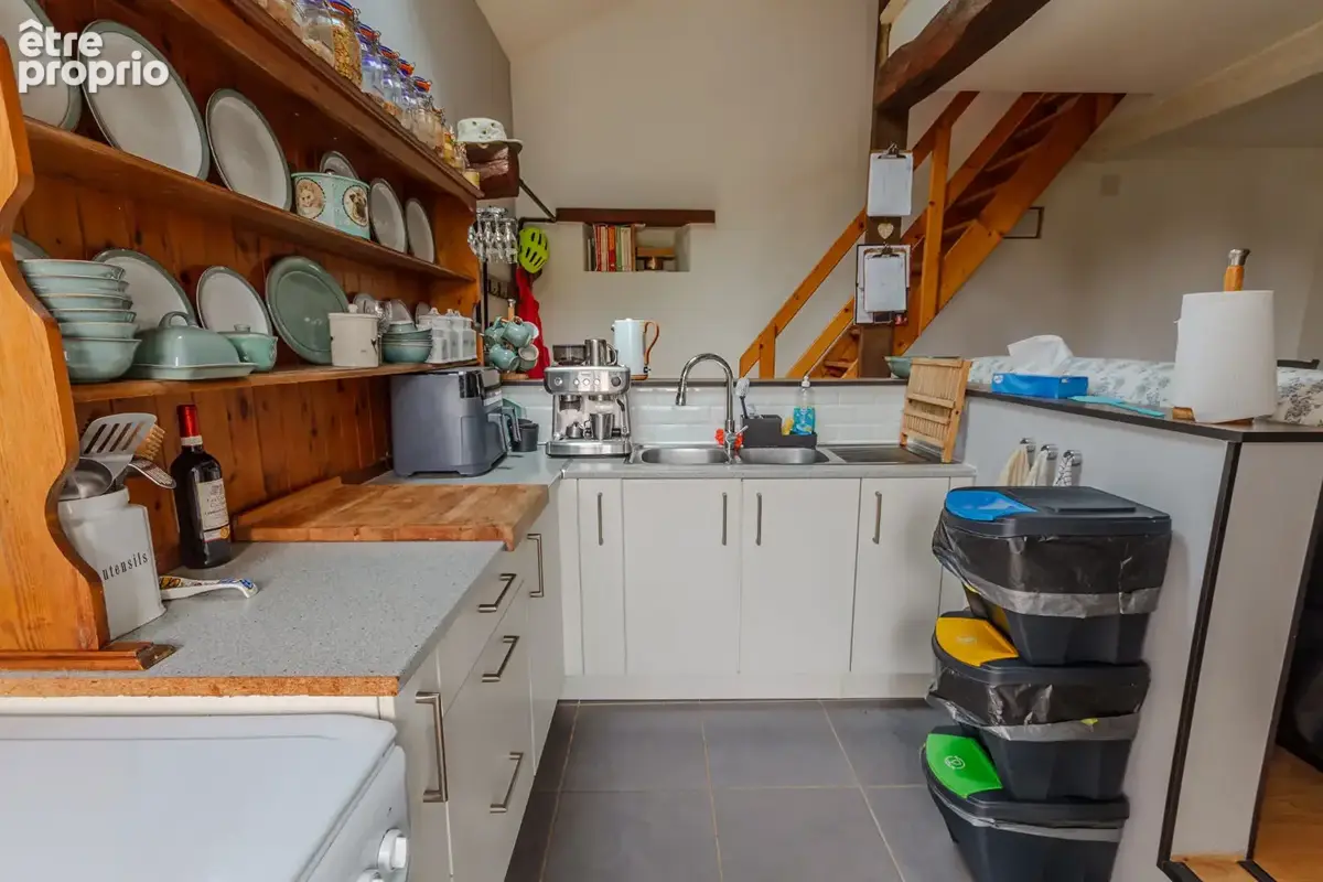 La Manche : Maison et deux gîtes dans un cadre champêtre paisible. - photo 14