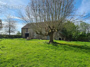 Maison à MENIL-HERMEI