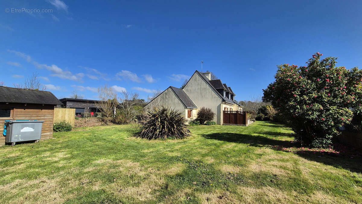 Maison à CLOHARS-CARNOET