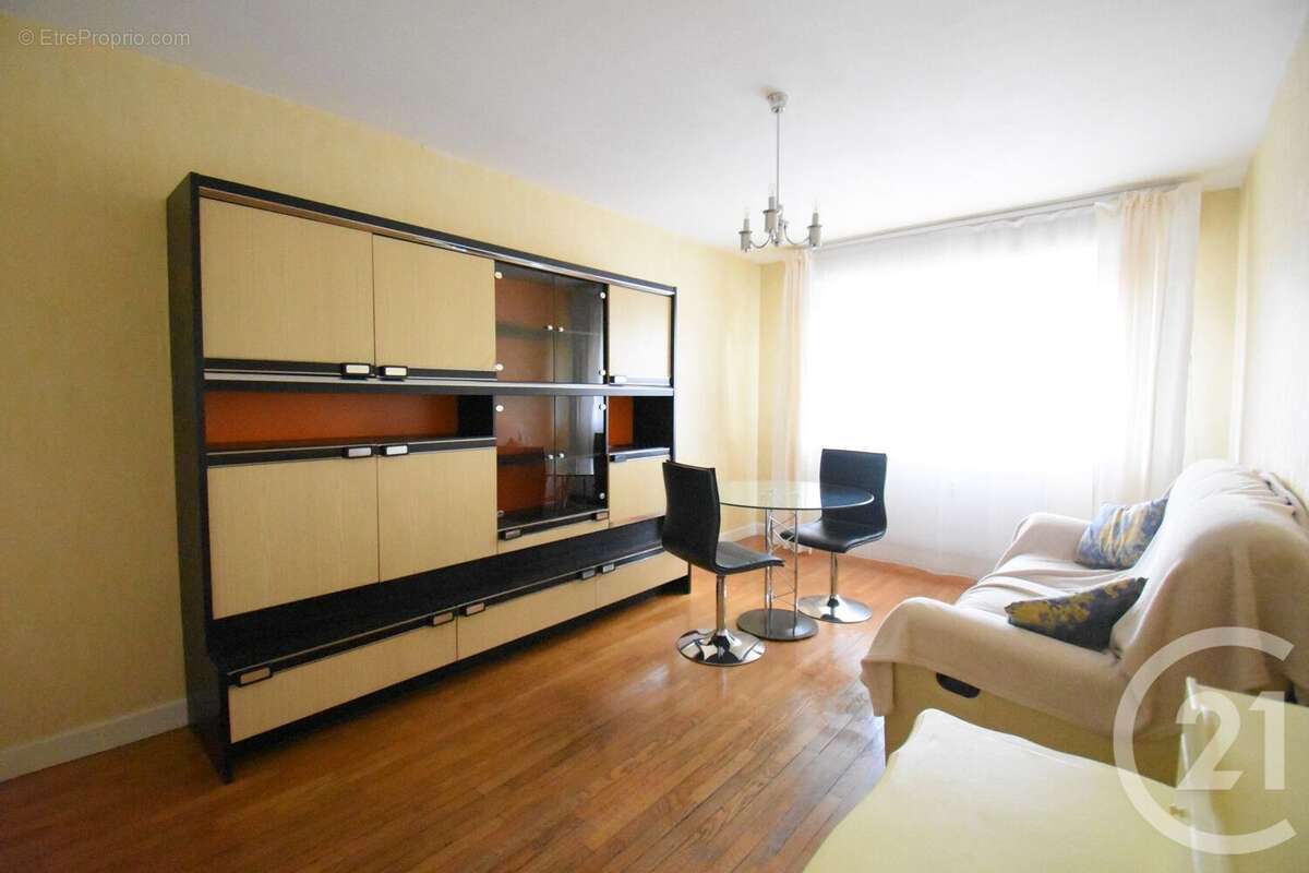Appartement à VICHY