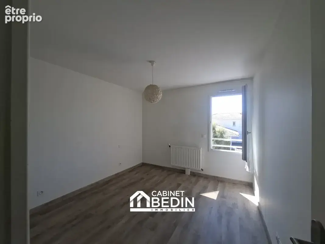 Appartement 3 pièces 68 m² à vendre à Ares (33740) - photo 7