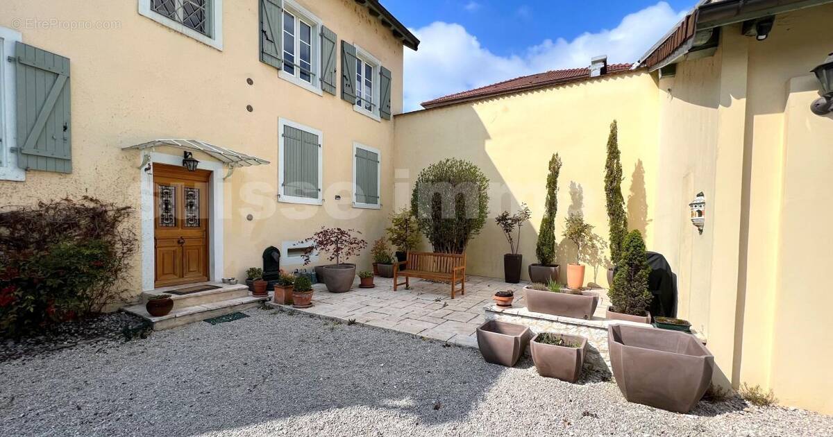 Maison à AUDINCOURT