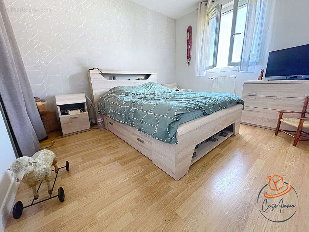 Appartement dernier étage T2 avec terrasse et garage en vente a gex 01170 - photo 8