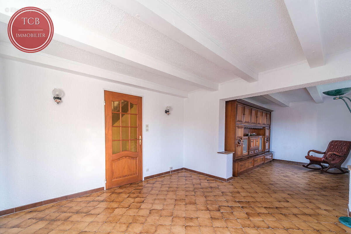 Maison Bernwiller 8 pièce(s) 230 m2 - photo 10