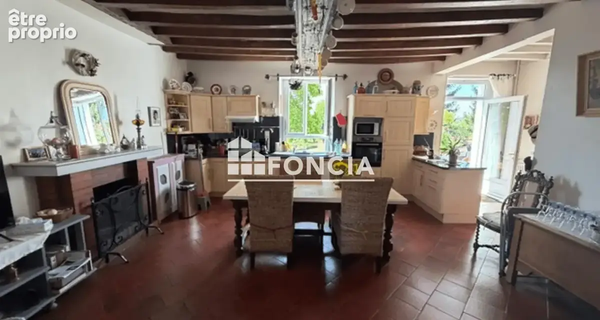 Propriété de caractère à deux pas du village - photo 7