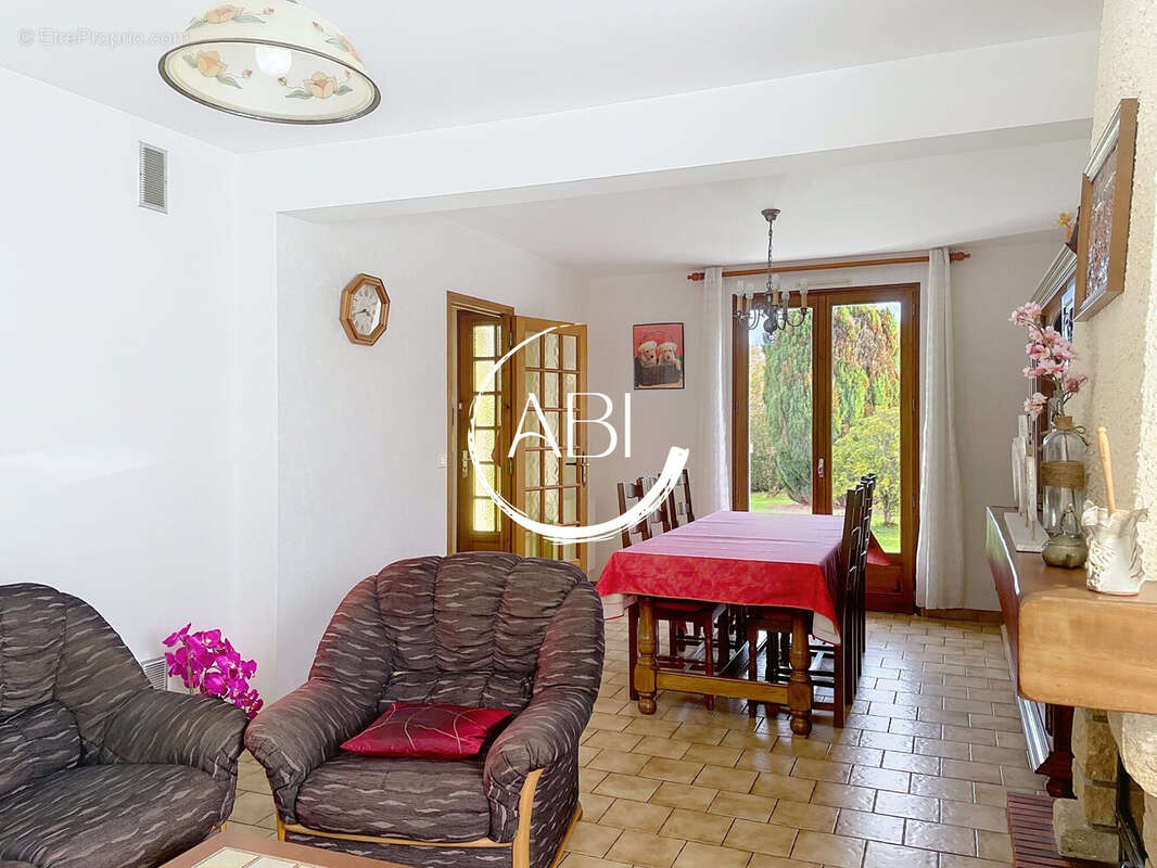 Maison à BEAULANDAIS