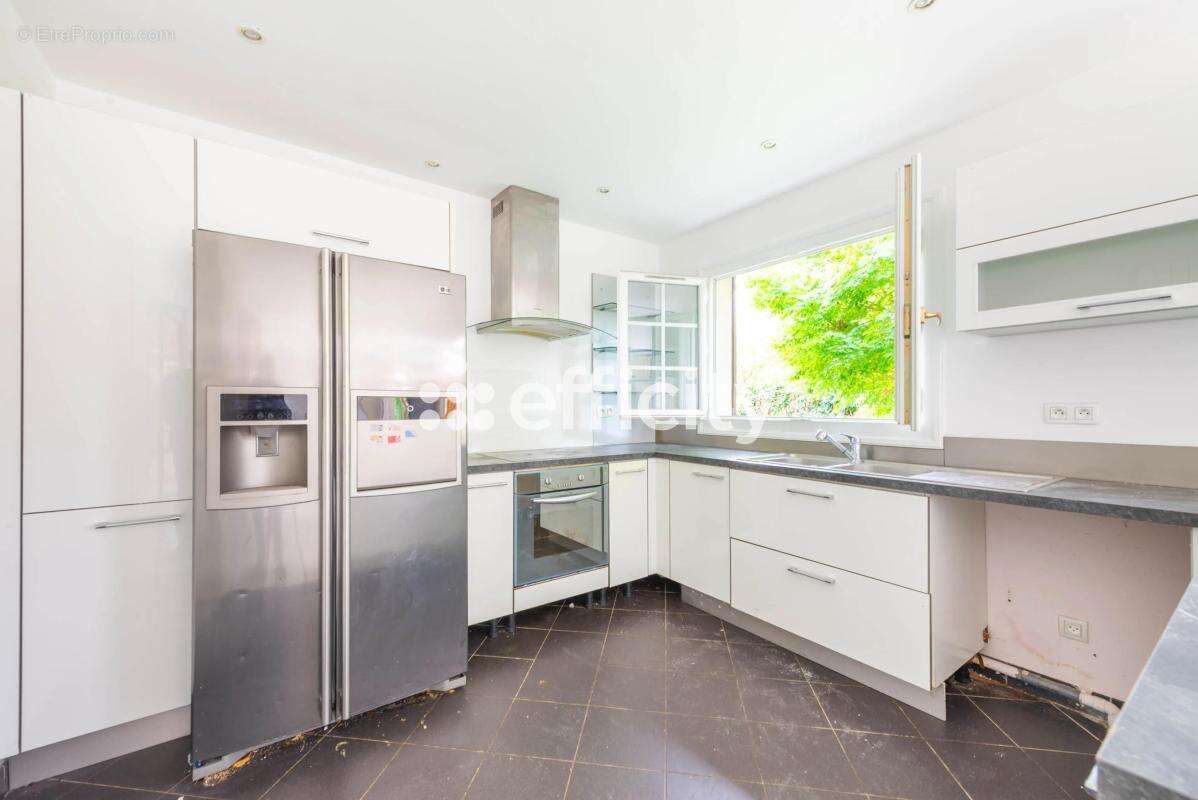 Maison à BOIS-D'ARCY