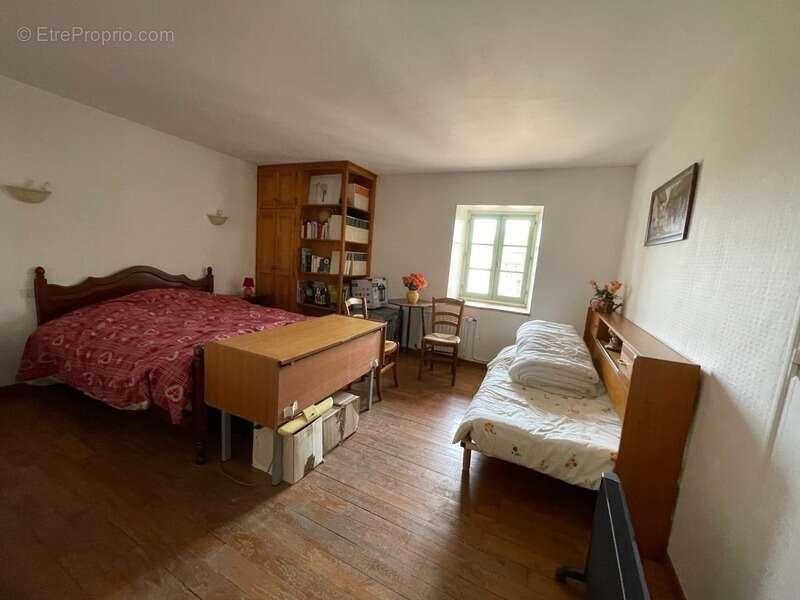 Hameau Authentique T15 à vendre, avec Maison et 6 logements indépendants et une vue panoramique-Saint-Vincent-Lespinasse (82) - photo 21