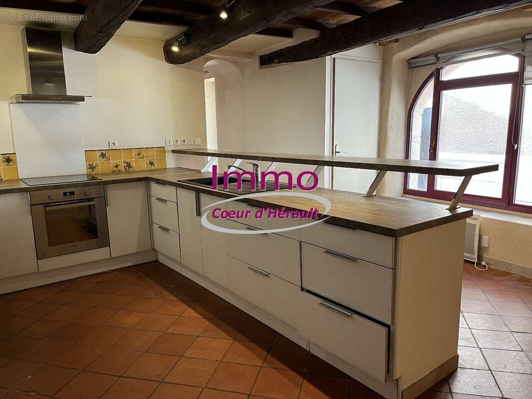 Maison à SAINT-FELIX-DE-LODEZ