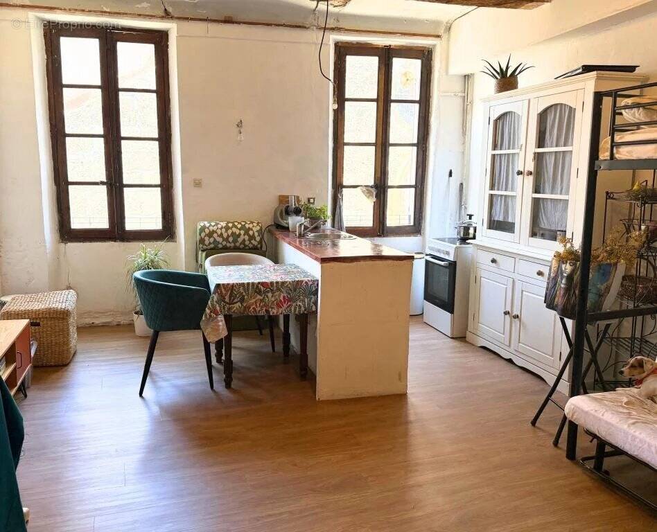 Appartement à TOURVES