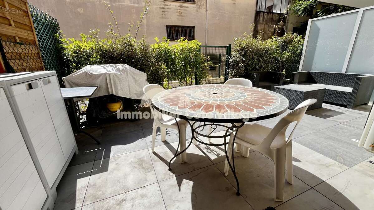 Appartement à SAINT-ANDRE-DE-LA-ROCHE