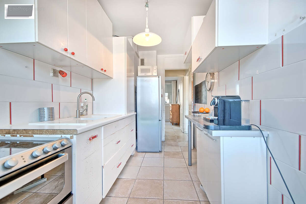 Toulon, le Port, appartement 3 pièces 78M2, vue mer. - photo 11