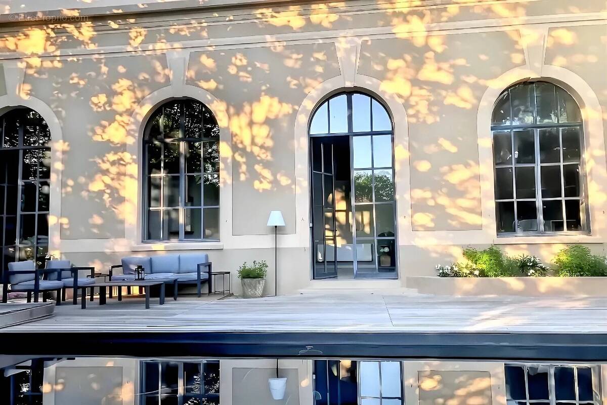 Maison à CHARBONNIERES-LES-BAINS