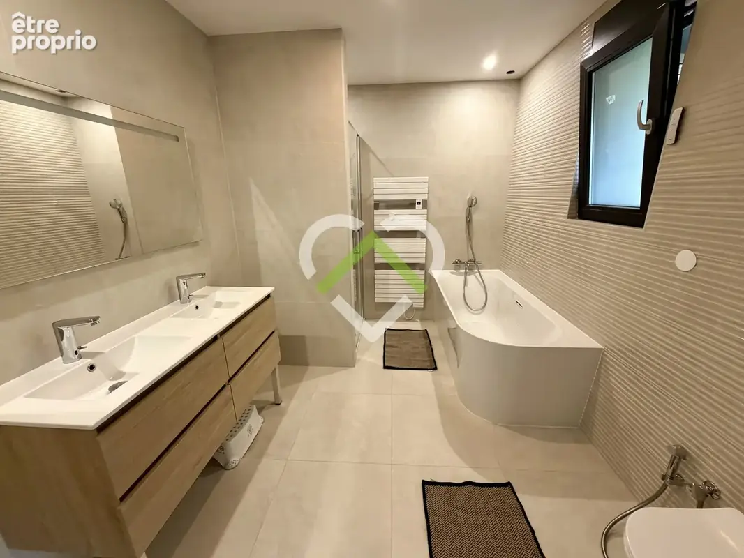 Maison contemporaine cubique individuelle - photo 12