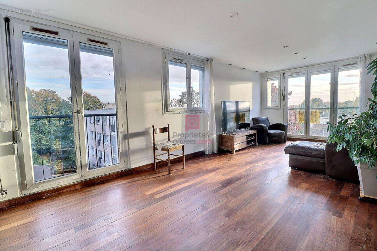 Appartement à VILLIERS-SUR-ORGE