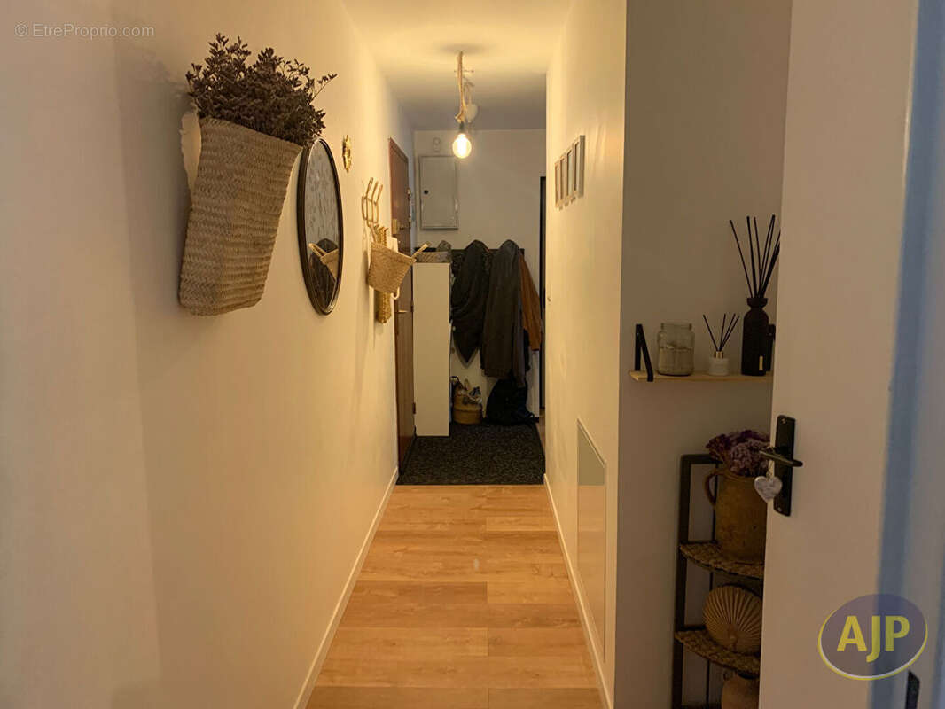 Appartement à SAINT-SEBASTIEN-SUR-LOIRE