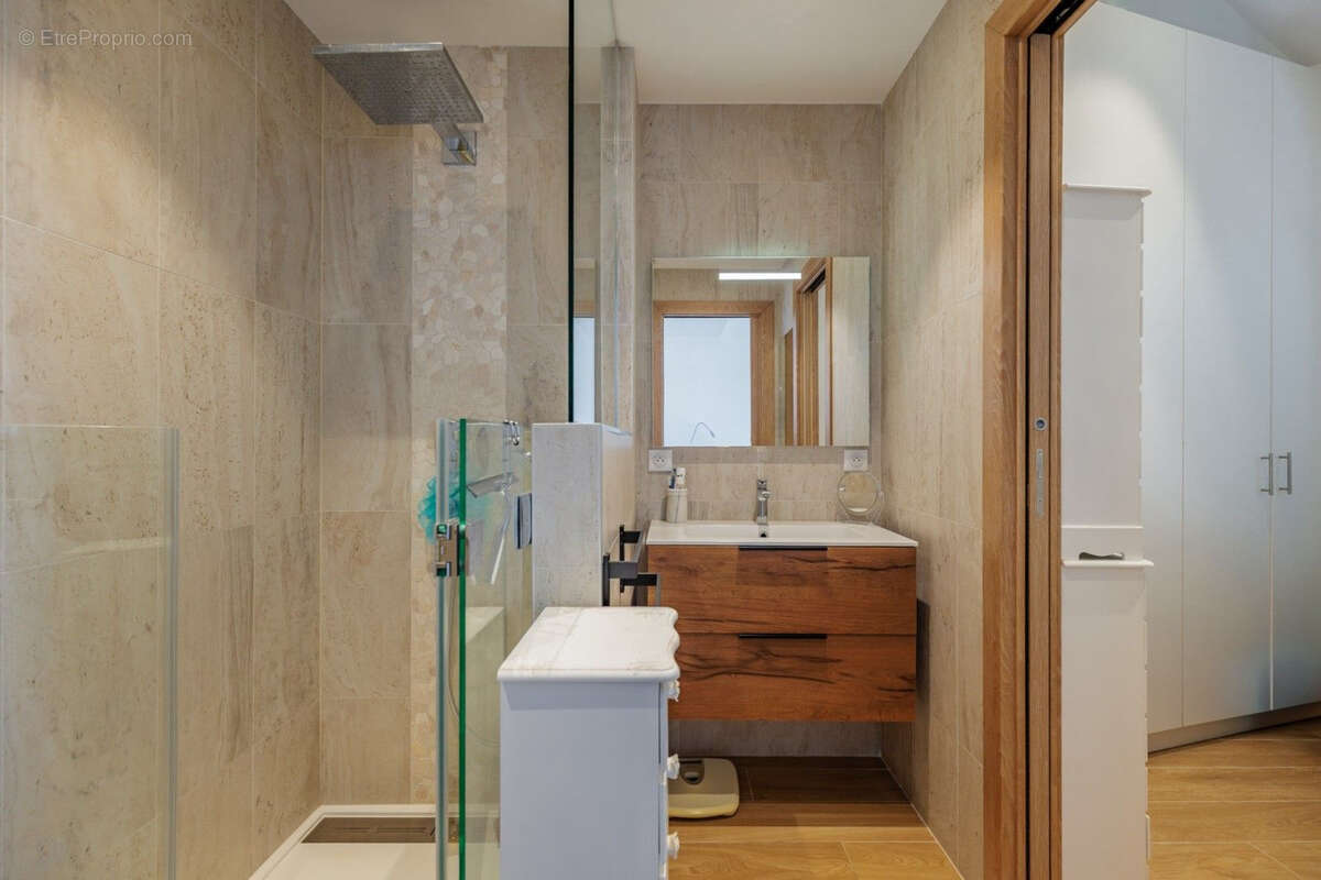 Appartement à GRIMAUD