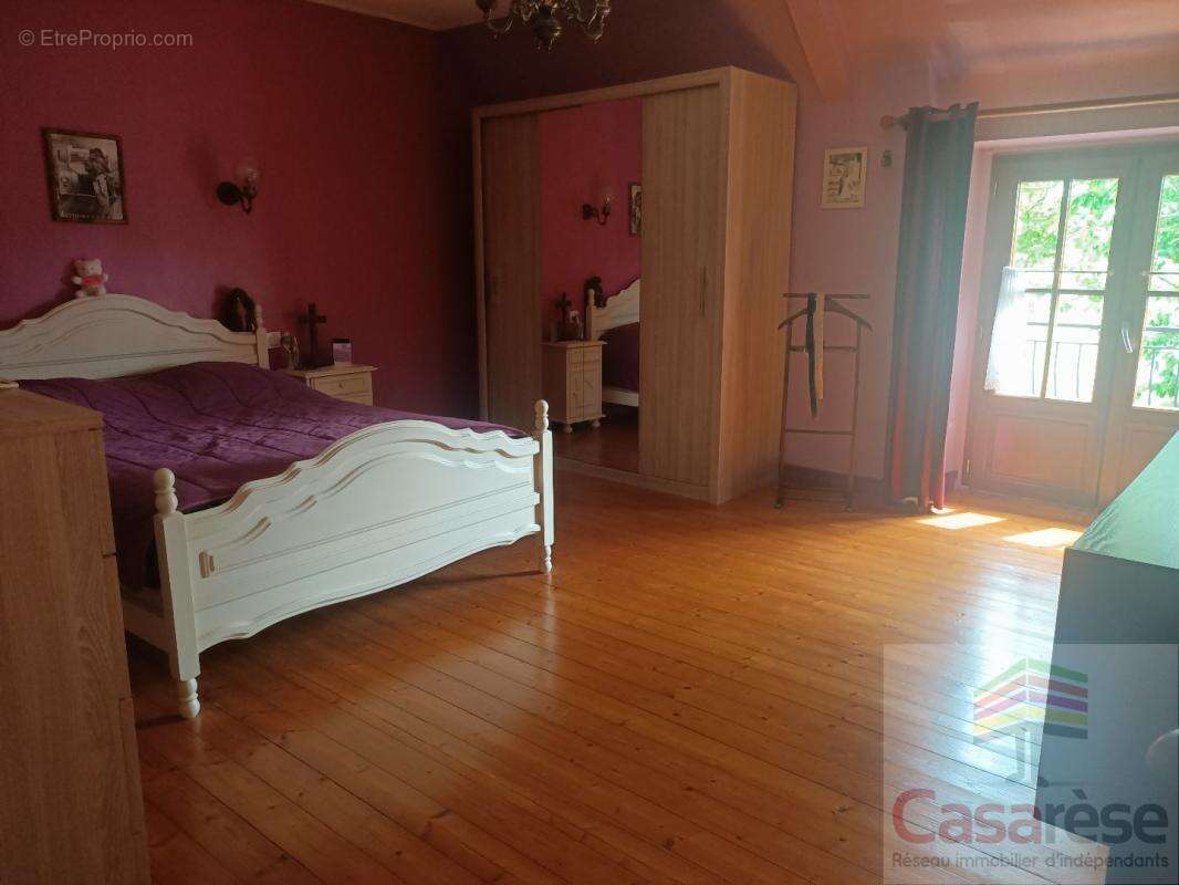 Maison à SAINT-DOMINEUC