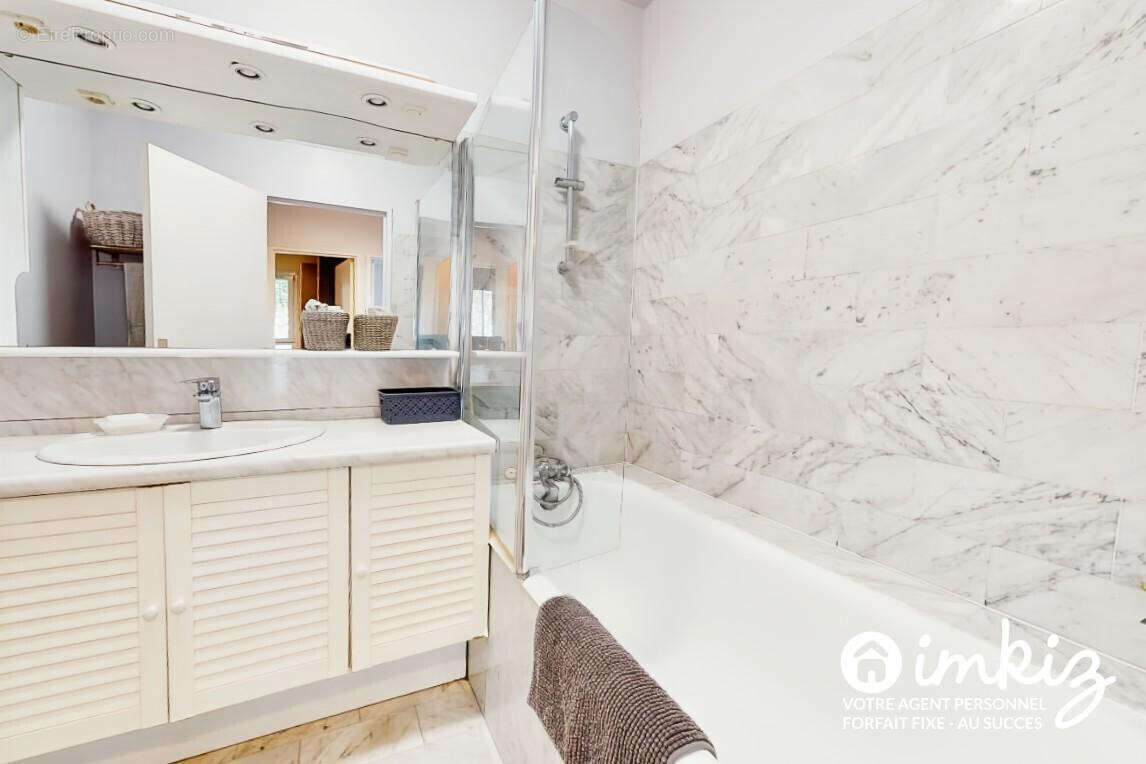 Appartement à VERSAILLES