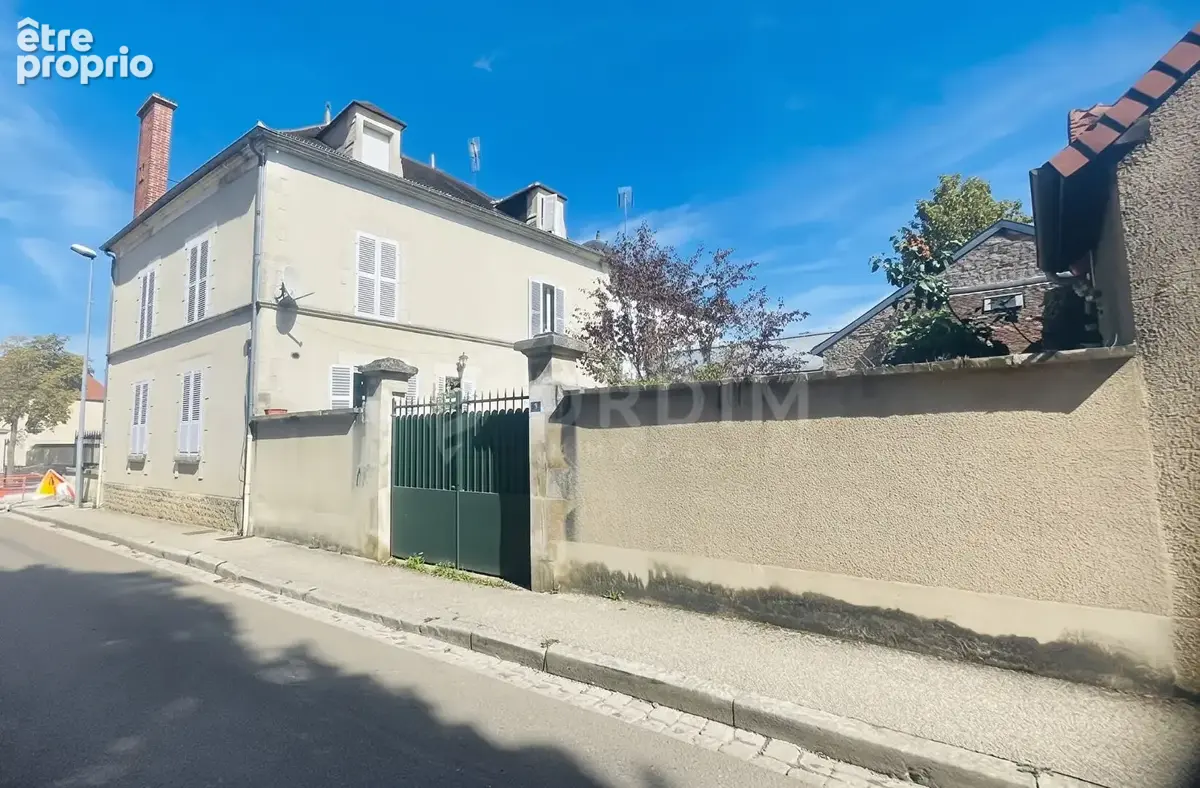 Maison de maître à rénover au coeur de chablis - photo 5