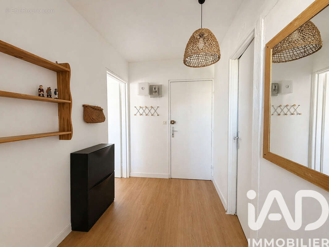 Photo 3 - Appartement à PORT-LA-NOUVELLE